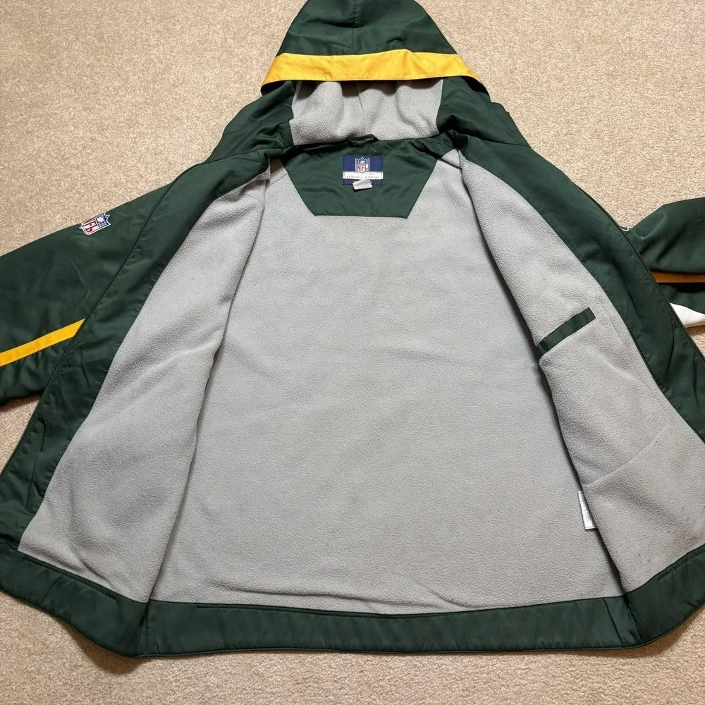 Green Bay Packers Jacket Mens‎ Large Green NFL Football Reebok Hooded Fleece